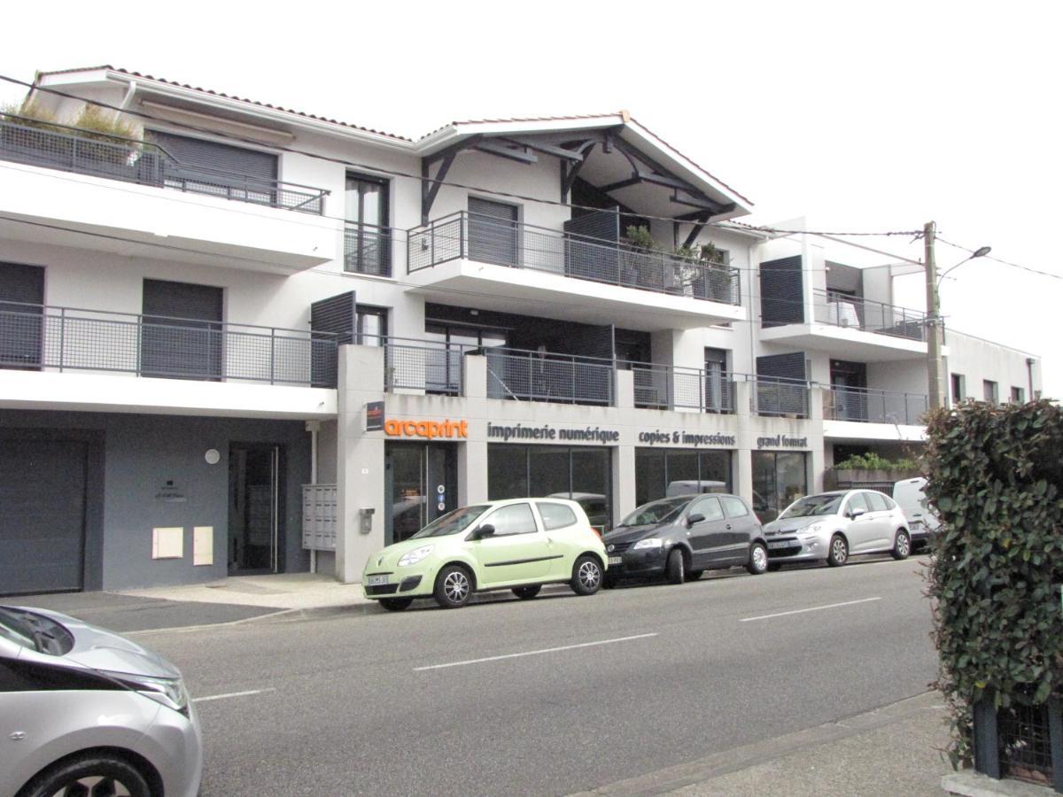 Bel Appartement Sur Le Bassin D'Arcachon, A 2Km De La Mer La Teste-de-Buch Exterior photo